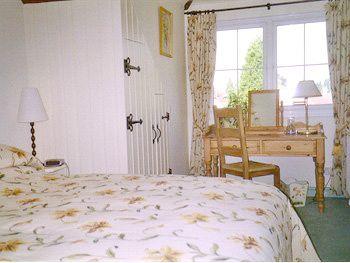 The Yellow House B&B Woodborough  Exterior photo